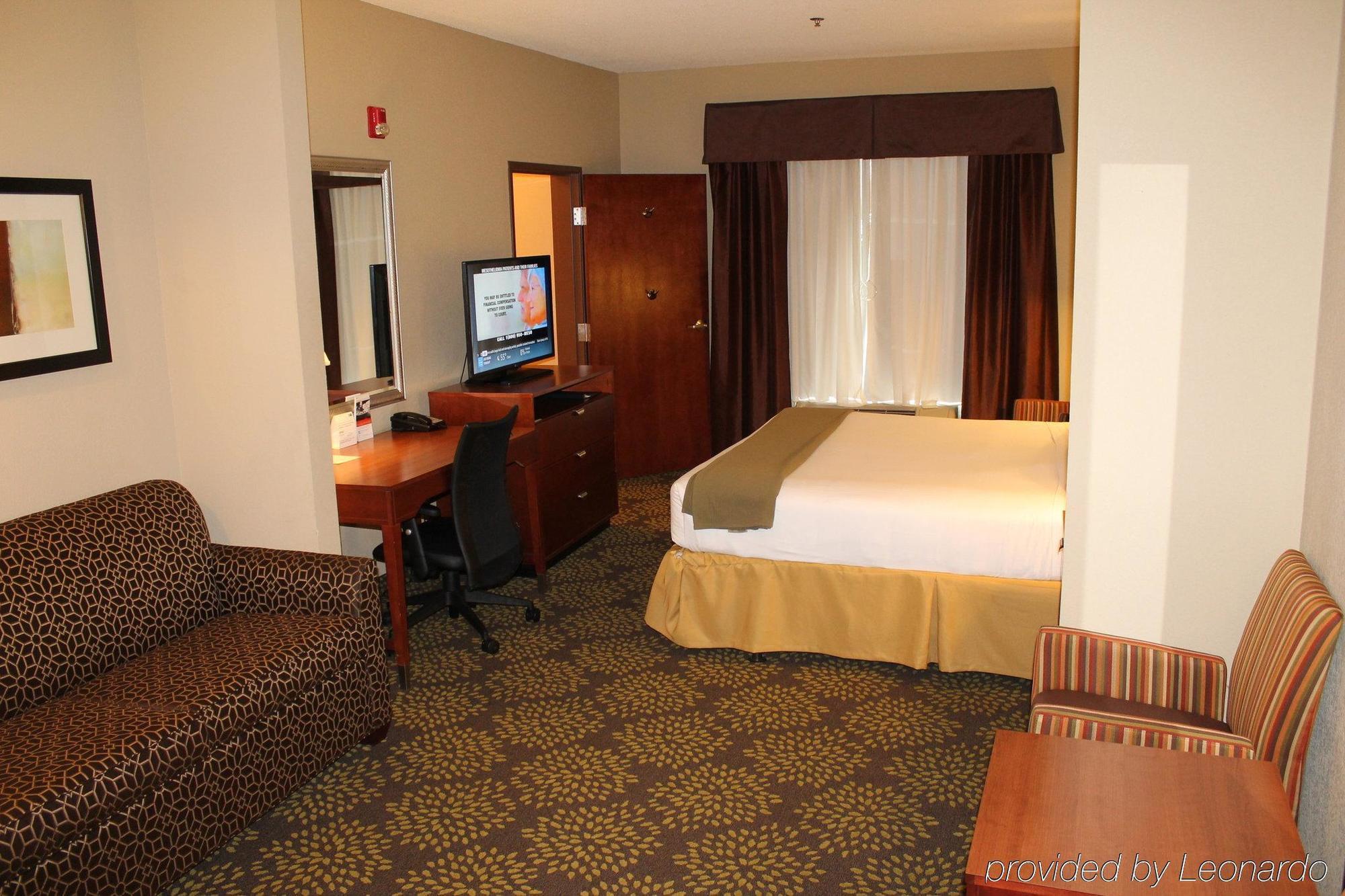 Holiday Inn Express Hotel & Suites Starkville, An Ihg Hotel Exteriér fotografie