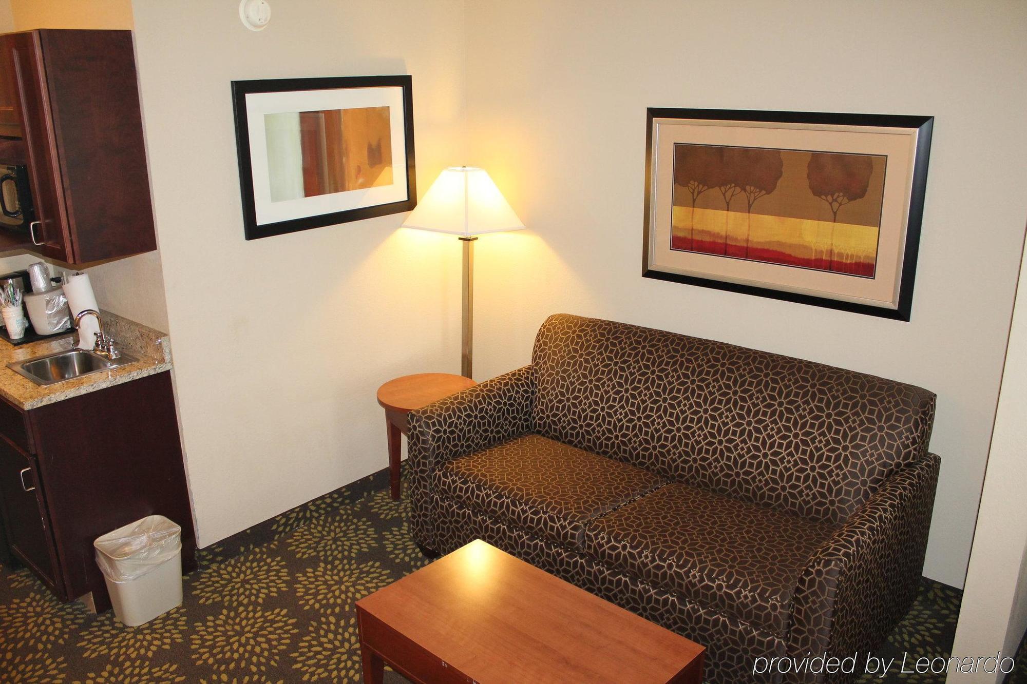 Holiday Inn Express Hotel & Suites Starkville, An Ihg Hotel Exteriér fotografie